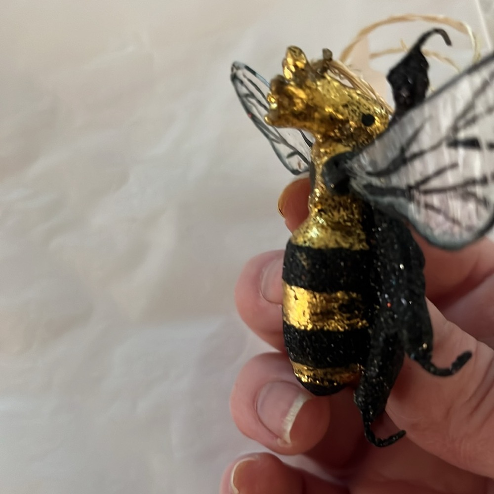 Cody Foster Queen Bee Ornament - Picture 8 of 10